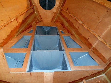 Birth flats with cutouts for locker lids