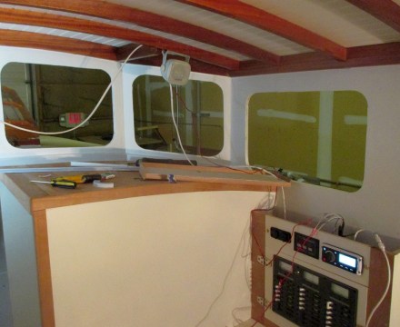 Speakers and deckhouse lights going in