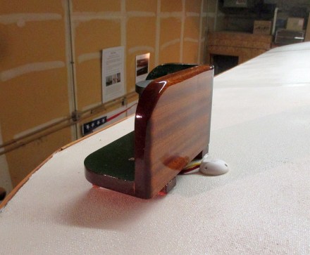 Back view of starboard light